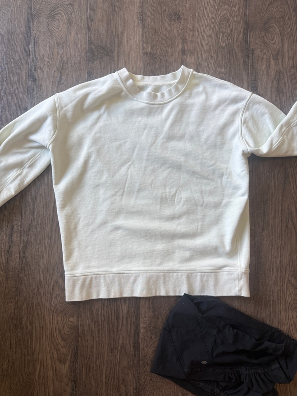 Lululemon oversized sweatshirt